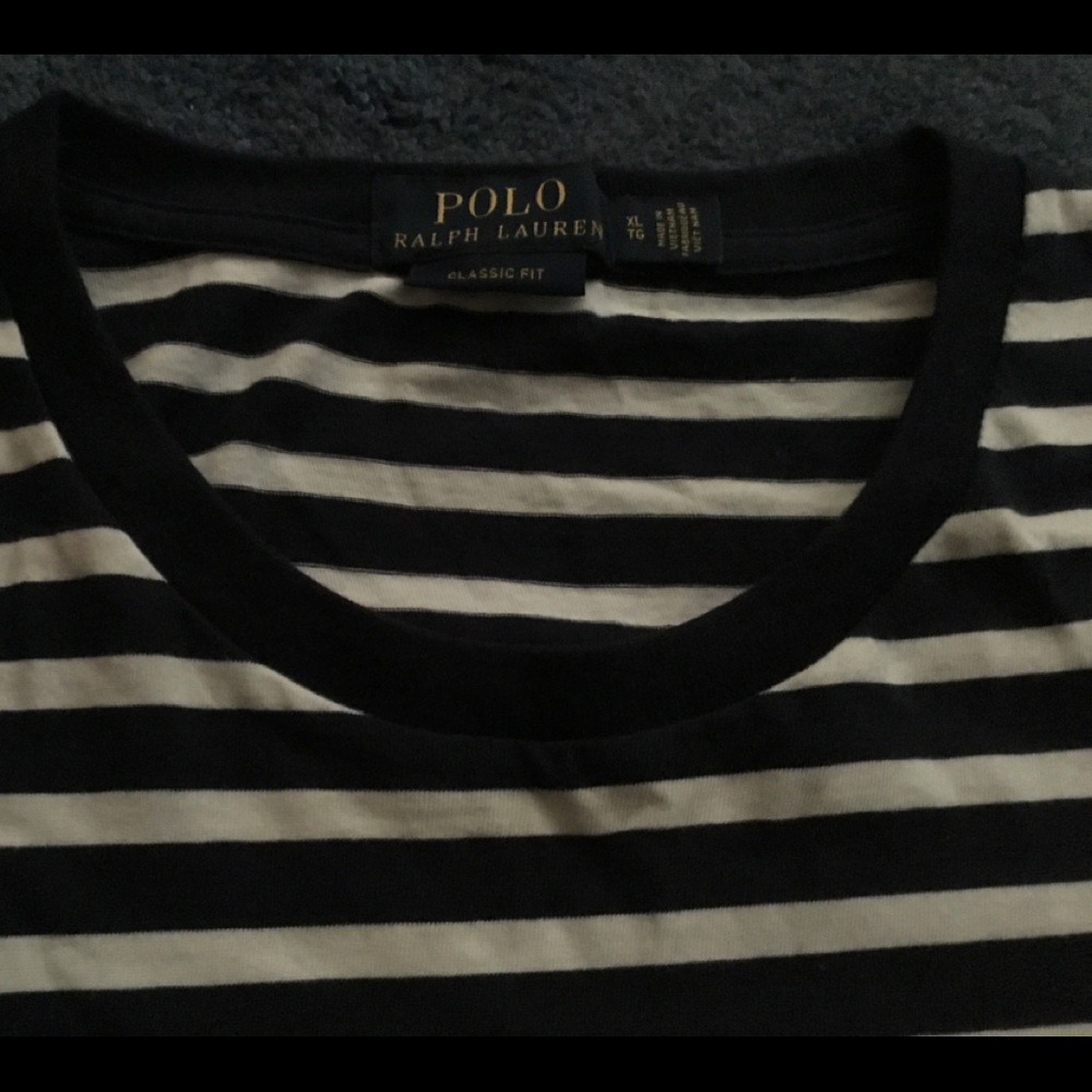 Short sleeve polo shirt